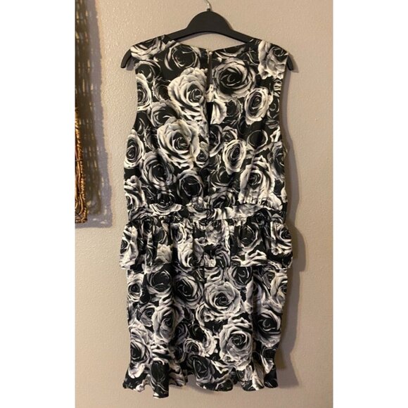 Kate Young Dress 16 Black Ivory Gray Floral Peplum Sheath Washable Faux Silk - Picture 8 of 11